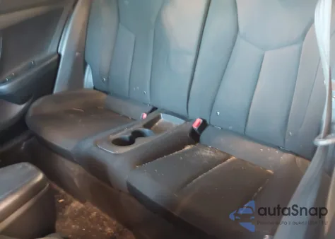 2017 Hyundai Veloster Value Edition from USA, damaged, VIN KMHTC6AD7HU318559